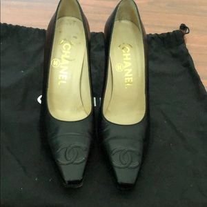 Chanel authentic leather heel